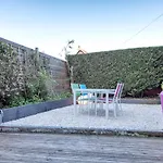 בית נופש The Grey House הונפלר