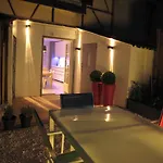 The Grey House בית נופש הונפלר